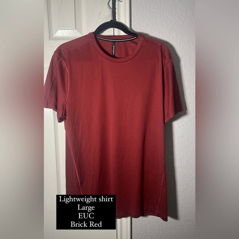 Ten thousand Lightweight shirt size large EUC